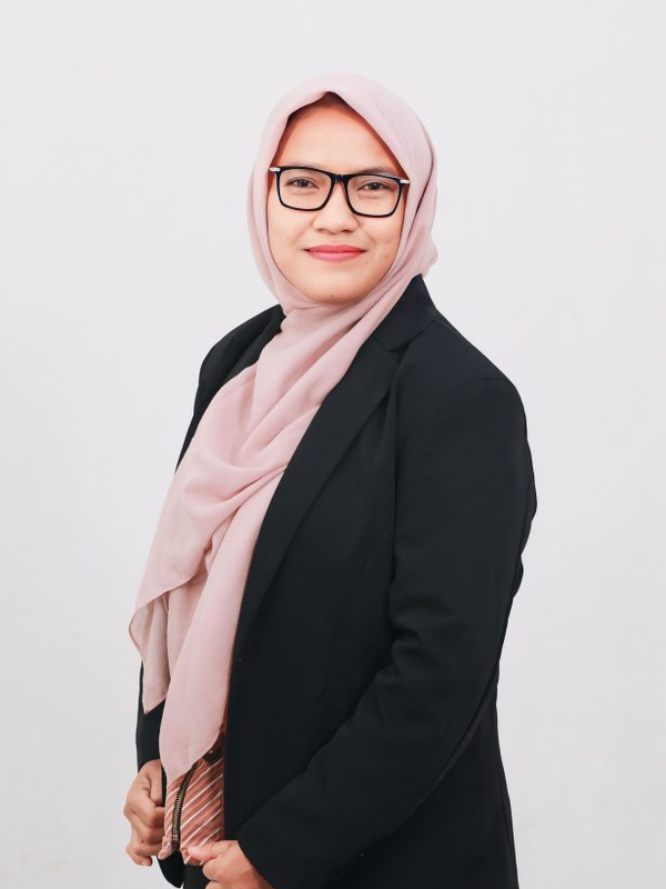 Diyah Fitri Wulandari, S.s., M.Hum